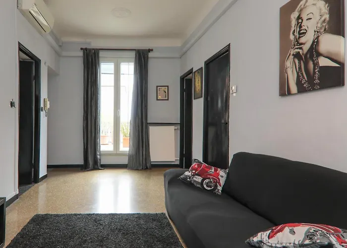 La Casa Del Viaggiatore * Genua